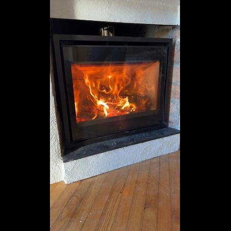 Chez Hélène, appartement charmant pour 4 personnes chiens bienvenus-perros bienvenidos Bourg-Madame Extérieur photo