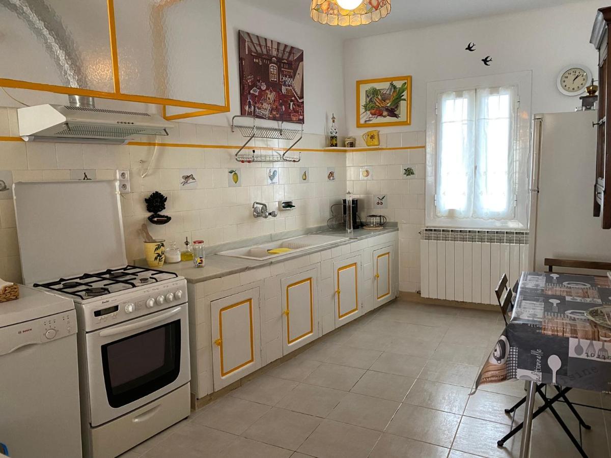 Chez Hélène, appartement charmant pour 4 personnes chiens bienvenus-perros bienvenidos Bourg-Madame Extérieur photo