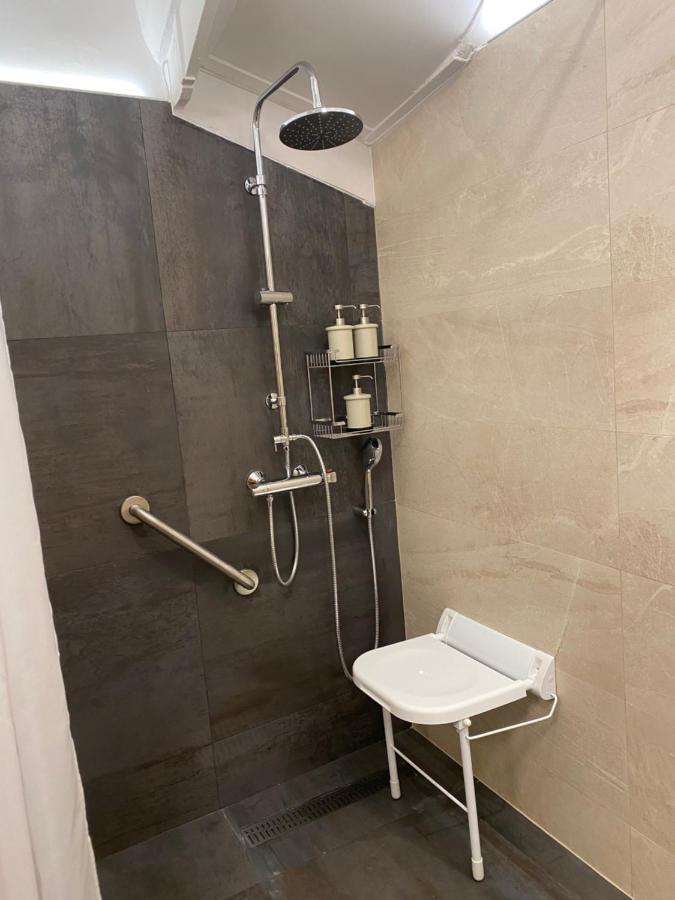 Chez Hélène, appartement charmant pour 4 personnes chiens bienvenus-perros bienvenidos Bourg-Madame Extérieur photo