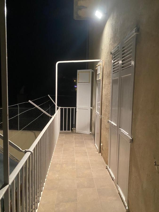 Chez Hélène, appartement charmant pour 4 personnes chiens bienvenus-perros bienvenidos Bourg-Madame Extérieur photo